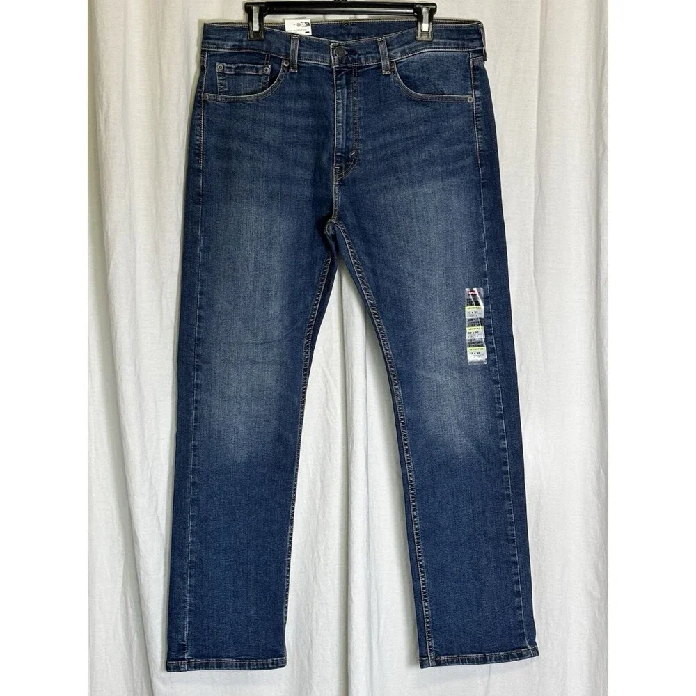 Levi’s 506 Comfort Straight Men’s Jeans Size 33x30 NWT